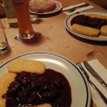 Tschurtsch Keller food