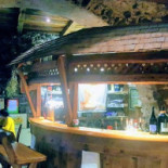 Tschurtsch Keller food
