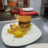 Zazy's Pub food