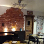 Zazy's Pub inside