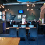 Rooster House Comida