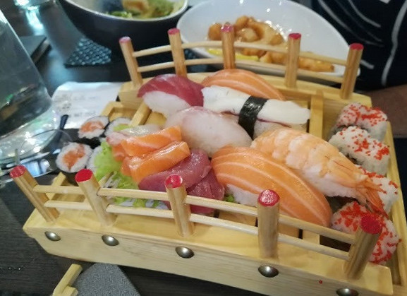 Saikesushi Comida