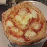 Pizzeria Sotto Casa food