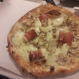 Pizzeria Sotto Casa food