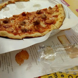 Si Pizza E Si Va Di Bragazzin Roberta C.