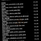 All'angolo Pizzeria D'asporto Salvatronda inside