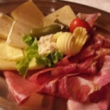 Weinstube Sichelburg Schwarzer Adler Comida