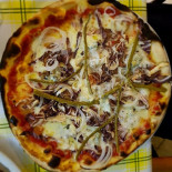 Pizzeria Sporting Club Le Pinete food