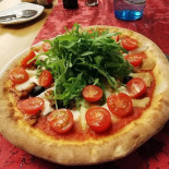 Pizzeria Bistro Wally Comida