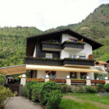 Cafe Rudi Exterior