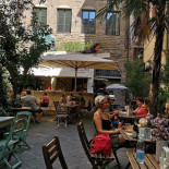 Serre Torrigiani In Piazzetta outside
