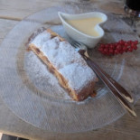 Dreimadelhaus Nourriture