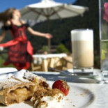 Posthotel Weisses Roessl Cavallino Bianco food