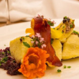 Posthotel Weisses Roessl Cavallino Bianco food