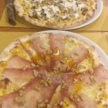 La Cantina Della Pizza Comida