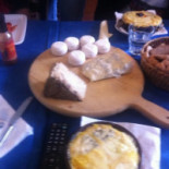 Al Caminetto food