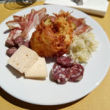 Malga Revo Comida