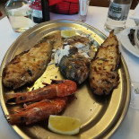 Aurora Ii Comida