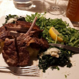 Pizzeria Tschafon food