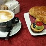 Cafe Mignon food