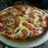 Compagnia Della Pizza food