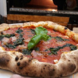 Pizzeria Vesuvio food