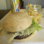 Dadoburger Comida