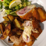 Zájezdní Hostinec U Jiskrů food