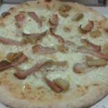 L'isola Del Gusto food