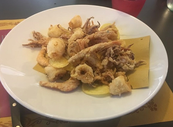 Lo Scarrozzo Comida