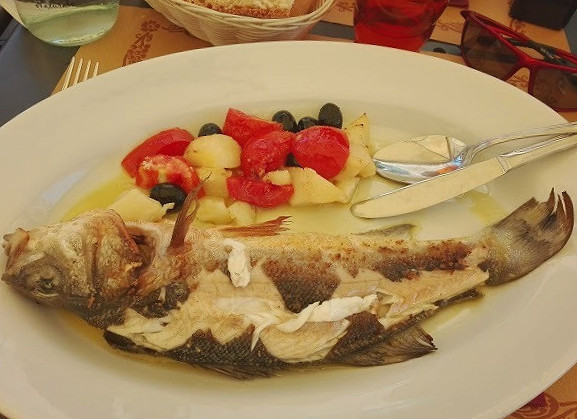 Lo Scarrozzo Comida