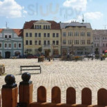 Restaurace Na Čtyřce food
