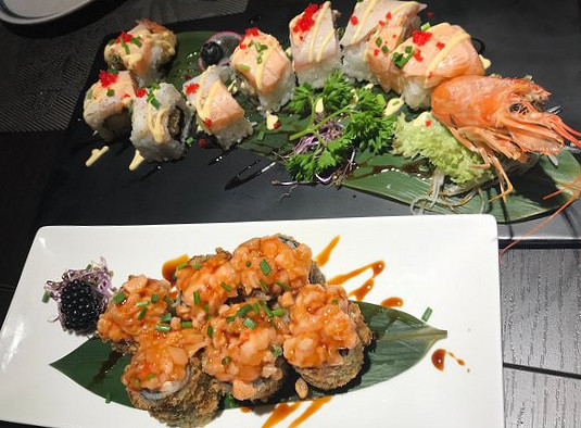 Isushi À l'intérieur