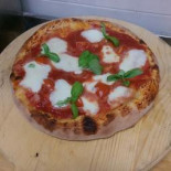 Pizza Più 55 food