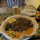 Injera Dentro