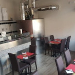 Pizzeria La Perla food