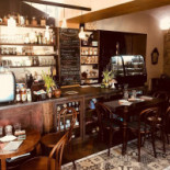 Kavarna A Tvorilna Dve Vrany food