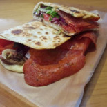 Gusto Piadine E Panuozzi Comida