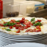 Original Pizza Vespucci Nourriture
