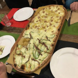 Aperegina Roma Nourriture