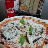 Da Turi Pizzeria food