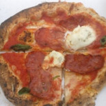 Gusta Pizza Nourriture
