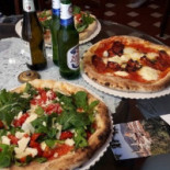 Gusta Pizza Nourriture