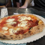 Gusta Pizza Nourriture