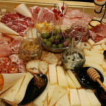 Gio.vin Club Nourriture