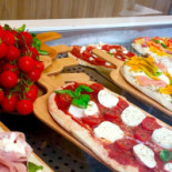 Pinsa Per Te Nourriture