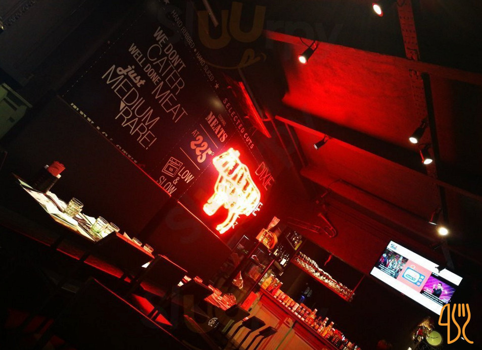 Dixie Pub Comida