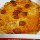 Pizzalonga Away food