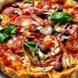 Darius Pizza Comida