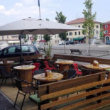 Kaneva Kafe Extérieur